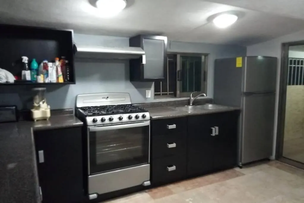 Apartment Penthouse 205 Sq M On Lagoon, 3 Bedrooms 2 Bathrooms For Up To 8 Guests Cancun