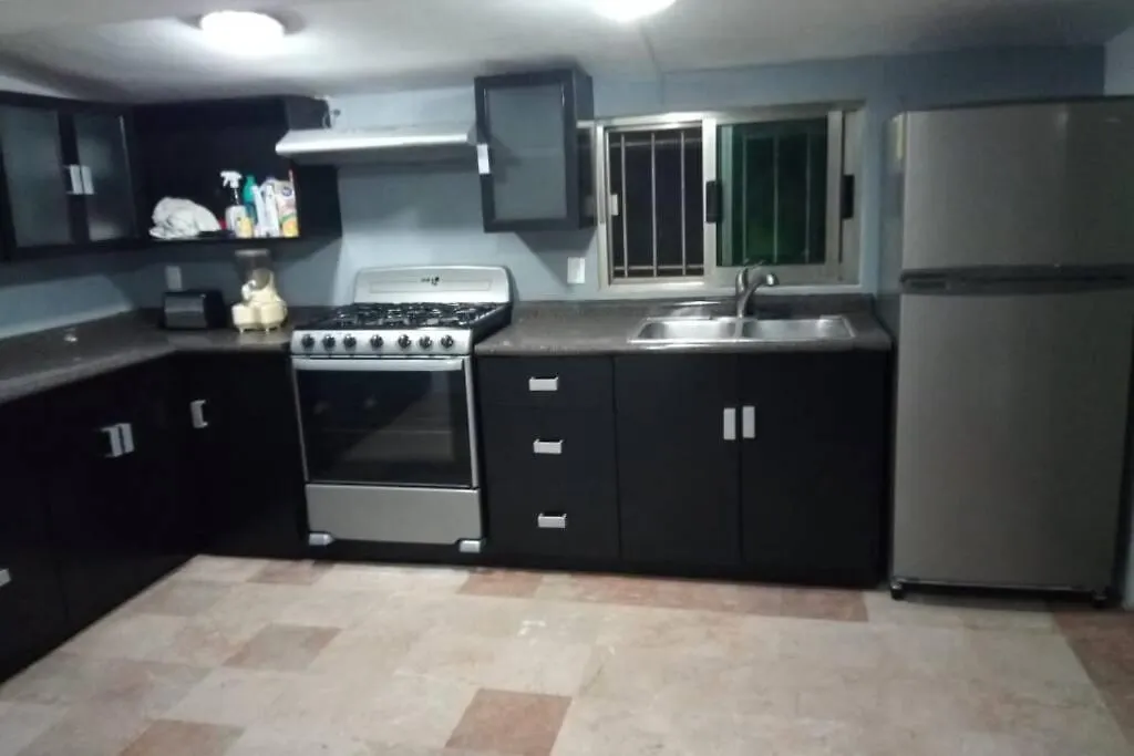 Penthouse 205 Sq M On Lagoon, 3 Bedrooms 2 Bathrooms For Up To 8 Guests Cancun 0*,